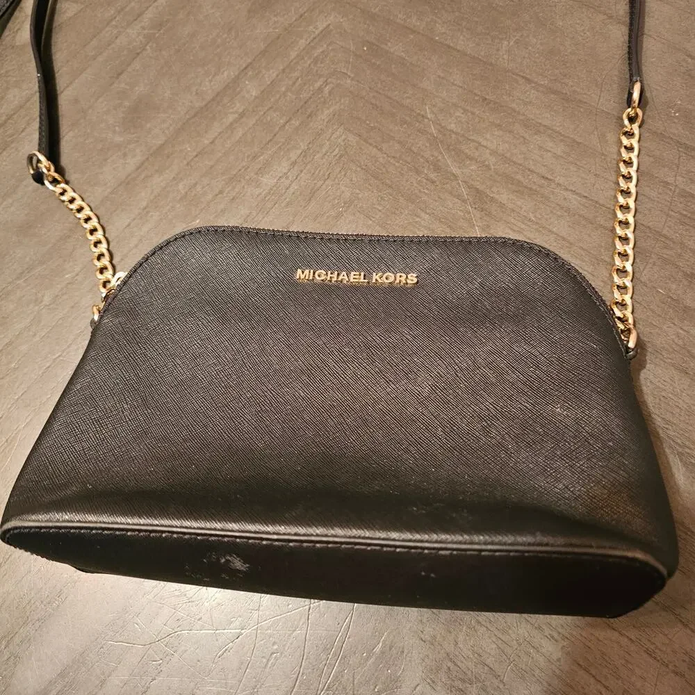 Michael Kors Cindy Dome Crossbody Bag‎ Saffiano Leather 38S9XCPC3L Black